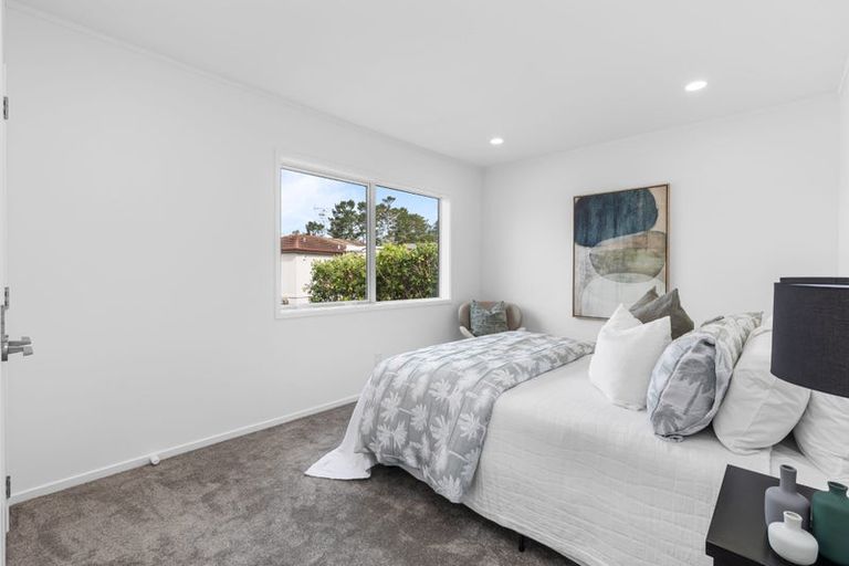 Photo of property in 3/35 John Court Street, Birkenhead, Auckland, 0626