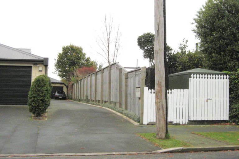 Photo of property in 41 Eversleigh Street, St Albans, Christchurch, 8014