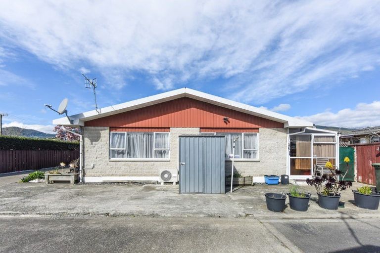 Photo of property in 1/8 Exeter Street, Stoke, Nelson, 7011