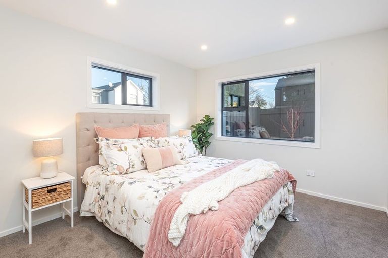 Photo of property in 2/45 Berry Street, St Albans, Christchurch, 8014