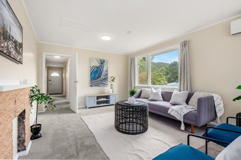 Photo of property in 3 Ngaturi Grove, Wainuiomata, Lower Hutt, 5014