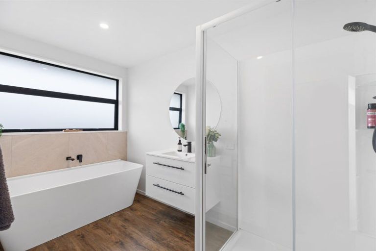 Photo of property in 39 Plover Avenue, Amberley, 7410