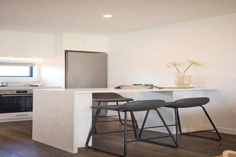 Photo of property in 37c Walmsley Road, Mangere, Auckland, 2022
