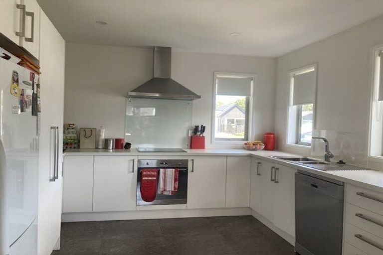 Photo of property in 2 Ranginui Drive, Kaiapoi, 7630
