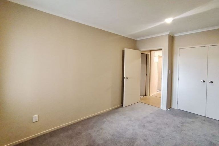 Photo of property in 1/128 Bucklands Beach Road, Bucklands Beach, Auckland, 2012