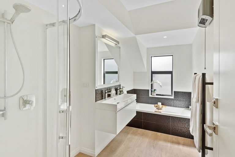 Photo of property in 16 Nightingale Place, Papanui, Christchurch, 8053