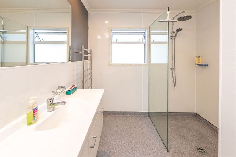 Photo of property in 12 George Street, Aramoho, Whanganui, 4500