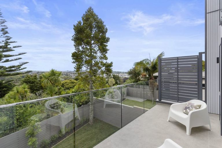 Photo of property in 108b Coronation Road, Hillcrest, Auckland, 0627