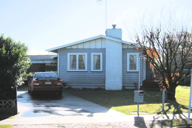 Photo of property in 8 Dick Place, Onekawa, Napier, 4110