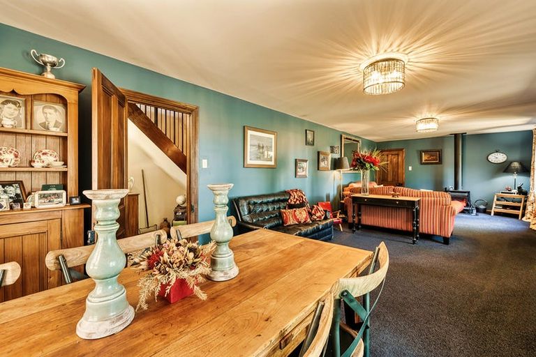 Photo of property in 2195 Old West Coast Road, Kirwee, Christchurch, 7671