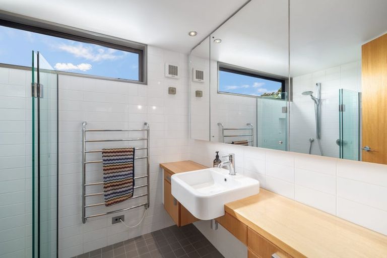 Photo of property in 69 Hartley Avenue, Strowan, Christchurch, 8052