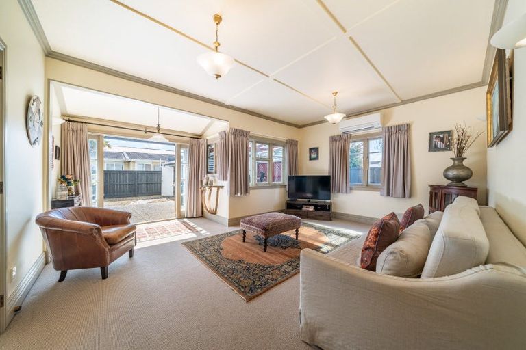 Photo of property in 46 Ararino Street, Trentham, Upper Hutt, 5018