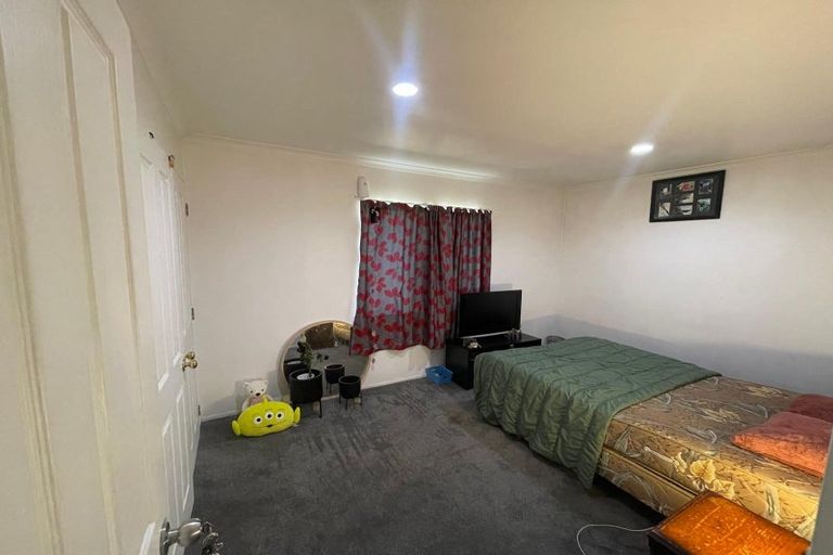 Photo of property in 1/21 Avis Avenue, Papatoetoe, Auckland, 2025