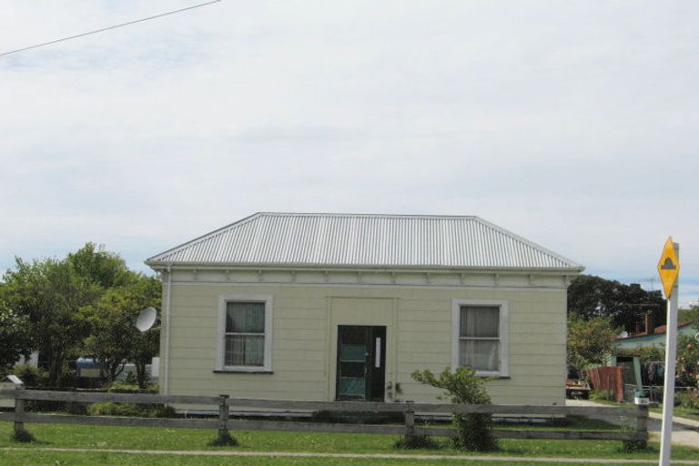 Photo of property in 8 Endcliffe Road, Kaiti, Gisborne, 4010