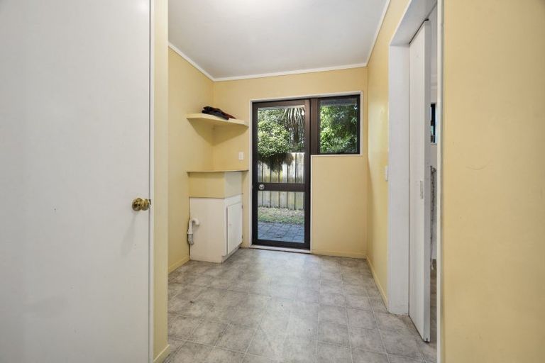 Photo of property in 2/11 Kereru Street, Two Mile Bay, Taupo, 3330