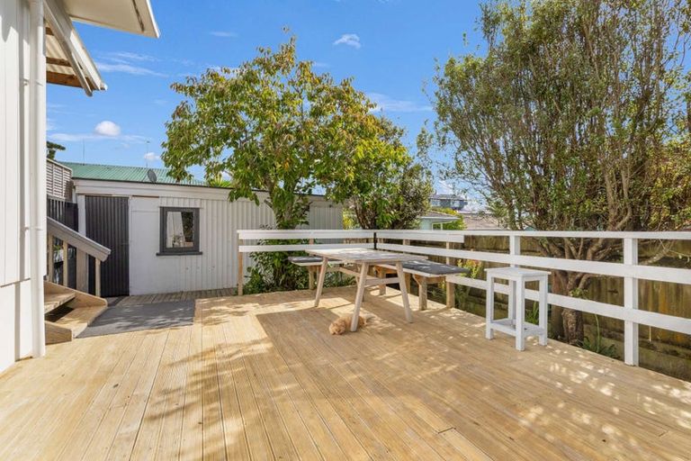 Photo of property in 3/54 Lynwood Road, New Lynn, Auckland, 0600