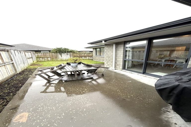 Photo of property in 5 Kanapa Close, Papamoa, 3118