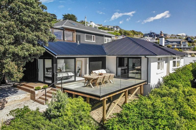 Photo of property in 59 Cliffs Road, Saint Clair, Dunedin, 9012