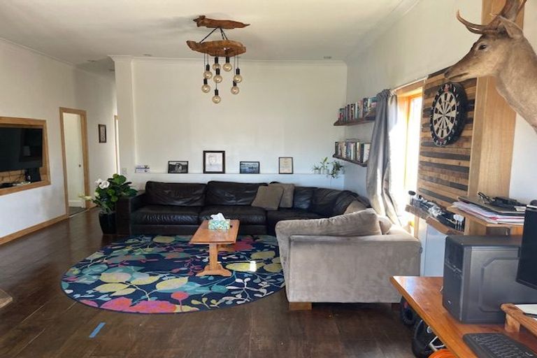 Photo of property in 4 Jennings Place, Rangiora, 7400