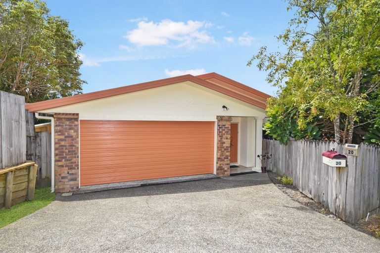 Photo of property in 20 Longview Rise, Massey, Auckland, 0614