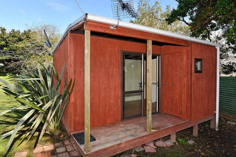 Photo of property in 2/222 Hillside Road, Papatoetoe, Auckland, 2025