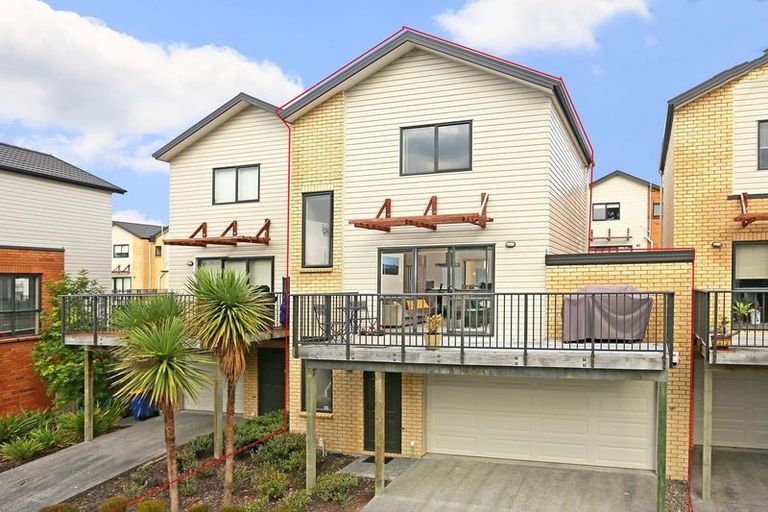 Photo of property in St Claire Village, 53/172 Mcleod Road, Te Atatu South, Auckland, 0610
