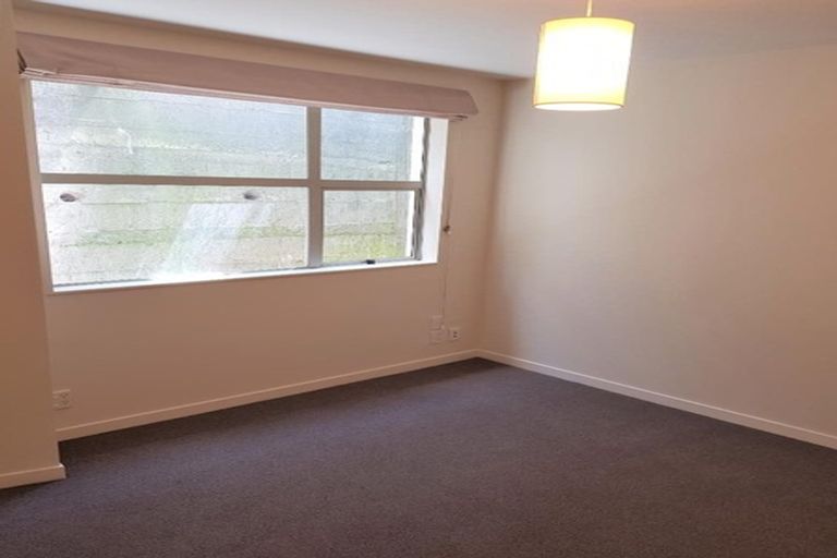 Photo of property in 9/30 Hanson Street, Mount Cook, Wellington, 6021