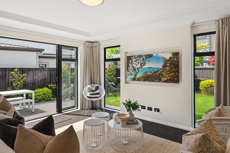 Photo of property in 16 Nightingale Place, Papanui, Christchurch, 8053