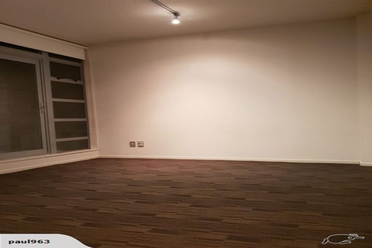 Photo of property in Vespa Apartments, 407/20 Hanson Street, Mount Cook, Wellington, 6021