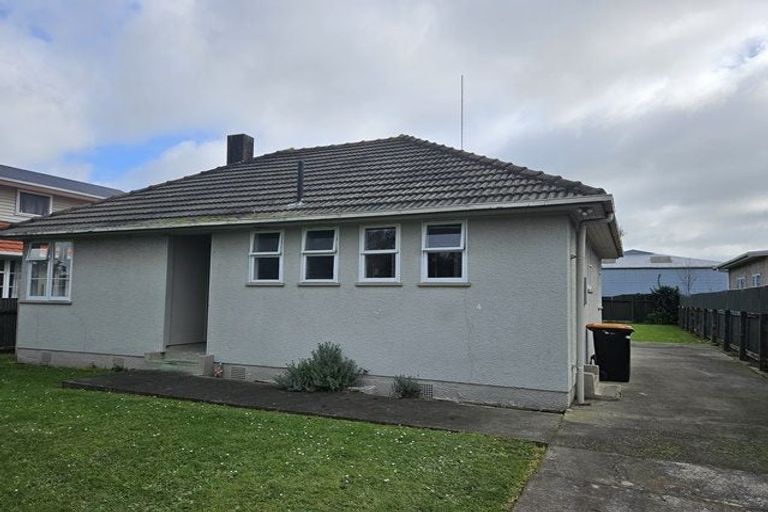 Photo of property in 10 Tyne Street, Roslyn, Palmerston North, 4414