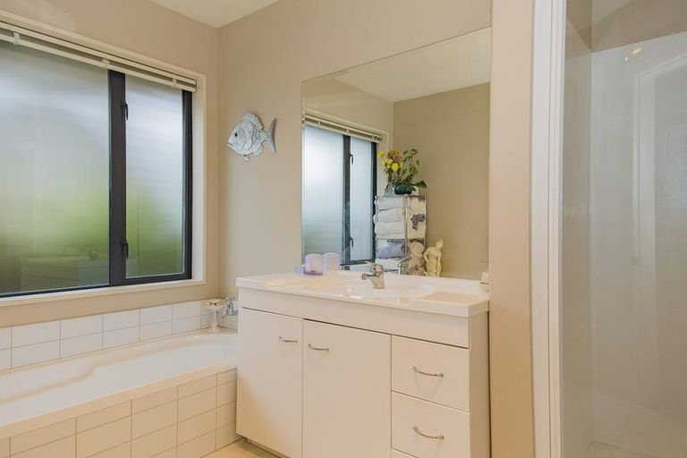 Photo of property in 12 Kensington Avenue, Rangiora, 7400