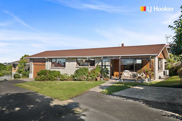 Photo of property in 5-5a Mornington Road, Balaclava, Dunedin, 9011