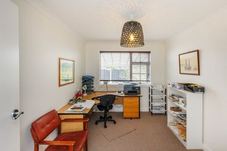 Photo of property in 36 Cloverlea Road, Westbrook, Palmerston North, 4475