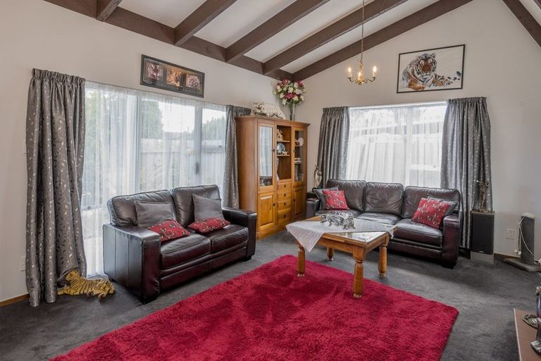 Photo of property in 36 Rimu Street, Levin, 5510