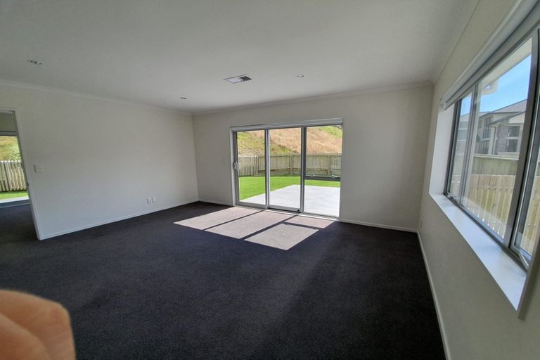 Photo of property in 12 Gatley Grove, Churton Park, Wellington, 6037