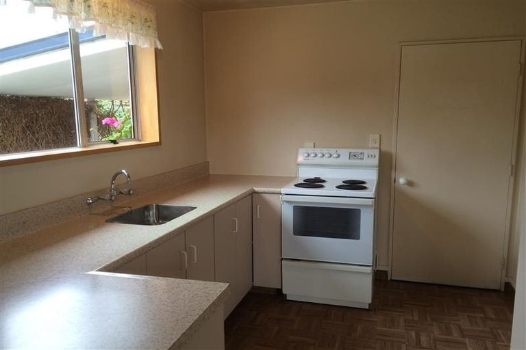 Photo of property in 5a Larch Place, Wanaka, 9305