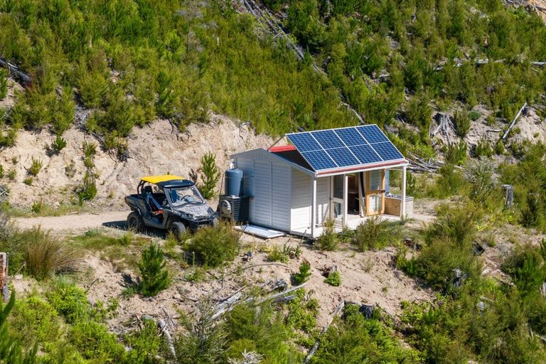 Photo of property in 785 Waikakaho Road, Tuamarina, Blenheim, 7273