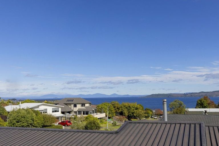 Photo of property in 50 Birch Street, Hilltop, Taupo, 3330