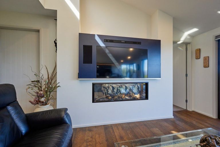 Photo of property in 8 Ingles Drive, Kaikoura Flat, Kaikoura, 7371