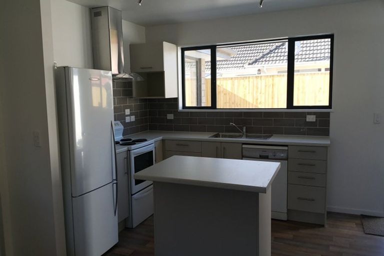 Photo of property in 120 Maidstone Road, Ilam, Christchurch, 8041