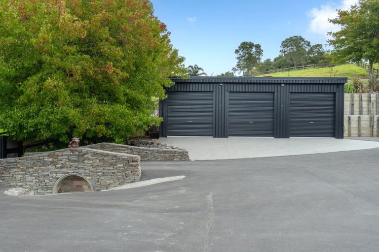 Photo of property in 1468 Alfriston Road, Alfriston, Manurewa, 2576