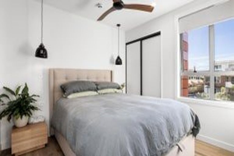 Photo of property in 215/36 Victoria Road, Mount Maunganui, 3116