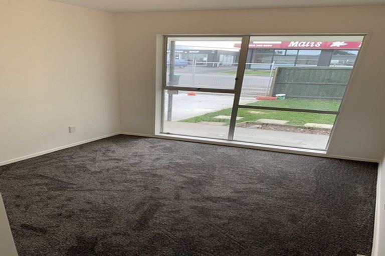 Photo of property in 1/483 Wairakei Road, Burnside, Christchurch, 8053