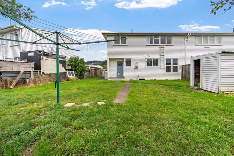 Photo of property in 40 Bell Street, Tawa, Wellington, 5028