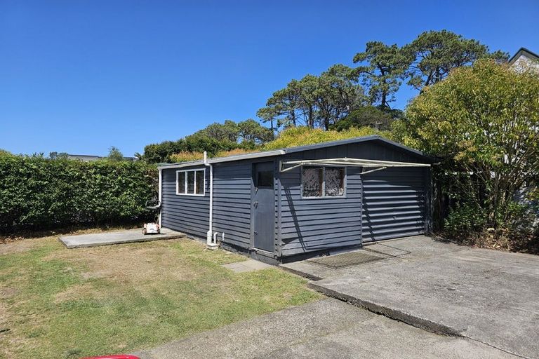 Photo of property in 135 Portage Road, New Lynn, Auckland, 0600