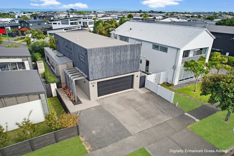 Photo of property in 572 Grenada Street, Papamoa Beach, Papamoa, 3118