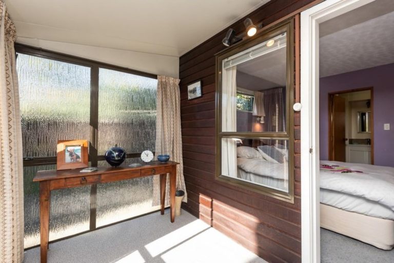 Photo of property in 2/35 Solway Avenue, Ilam, Christchurch, 8041