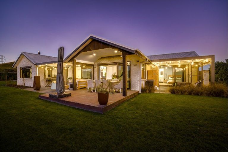 Photo of property in 44 Kopaki Bay Road, Puketapu, Napier, 4182