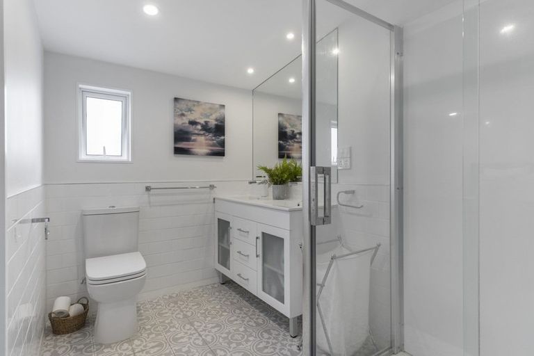 Photo of property in 996 Papamoa Beach Road, Papamoa Beach, Papamoa, 3118
