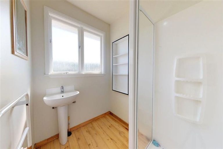 Photo of property in 15 Mitimiti Grove, Wainuiomata, Lower Hutt, 5014